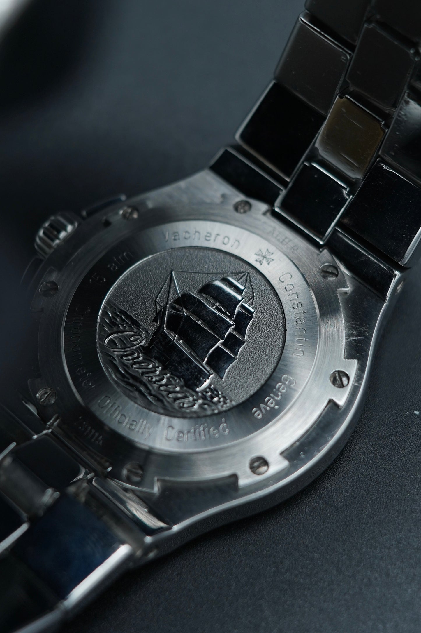 Vacheron Constantin Overseas 42040 - White dial