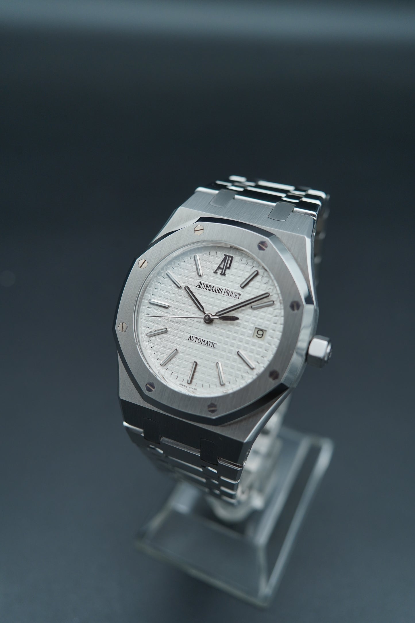 Audemars Piguet Royal Oak Ref. 15300 - White dial