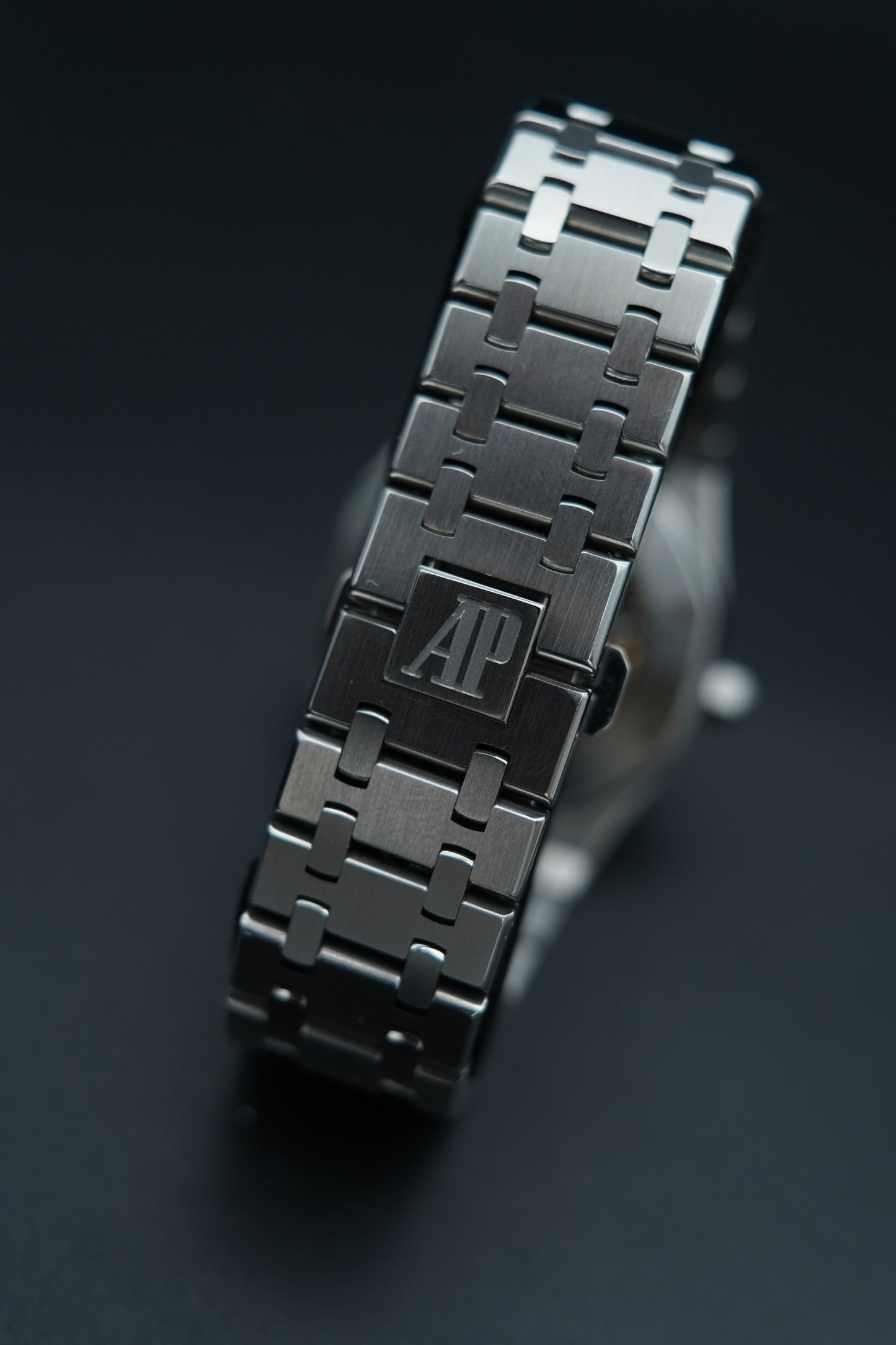 Audemars Piguet Royal Oak Ref. 15300 - White dial