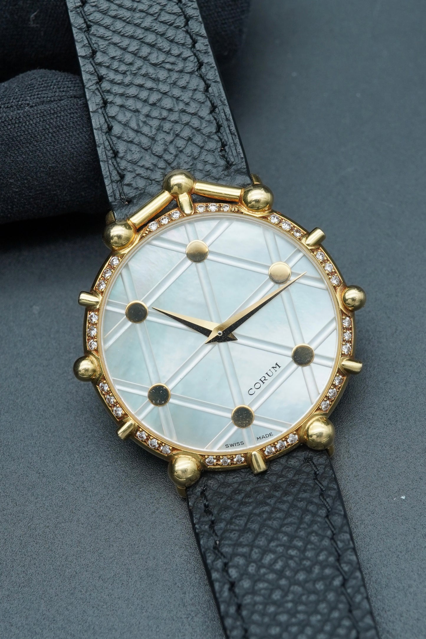 Corum Atomium MOP dial 50.320.65