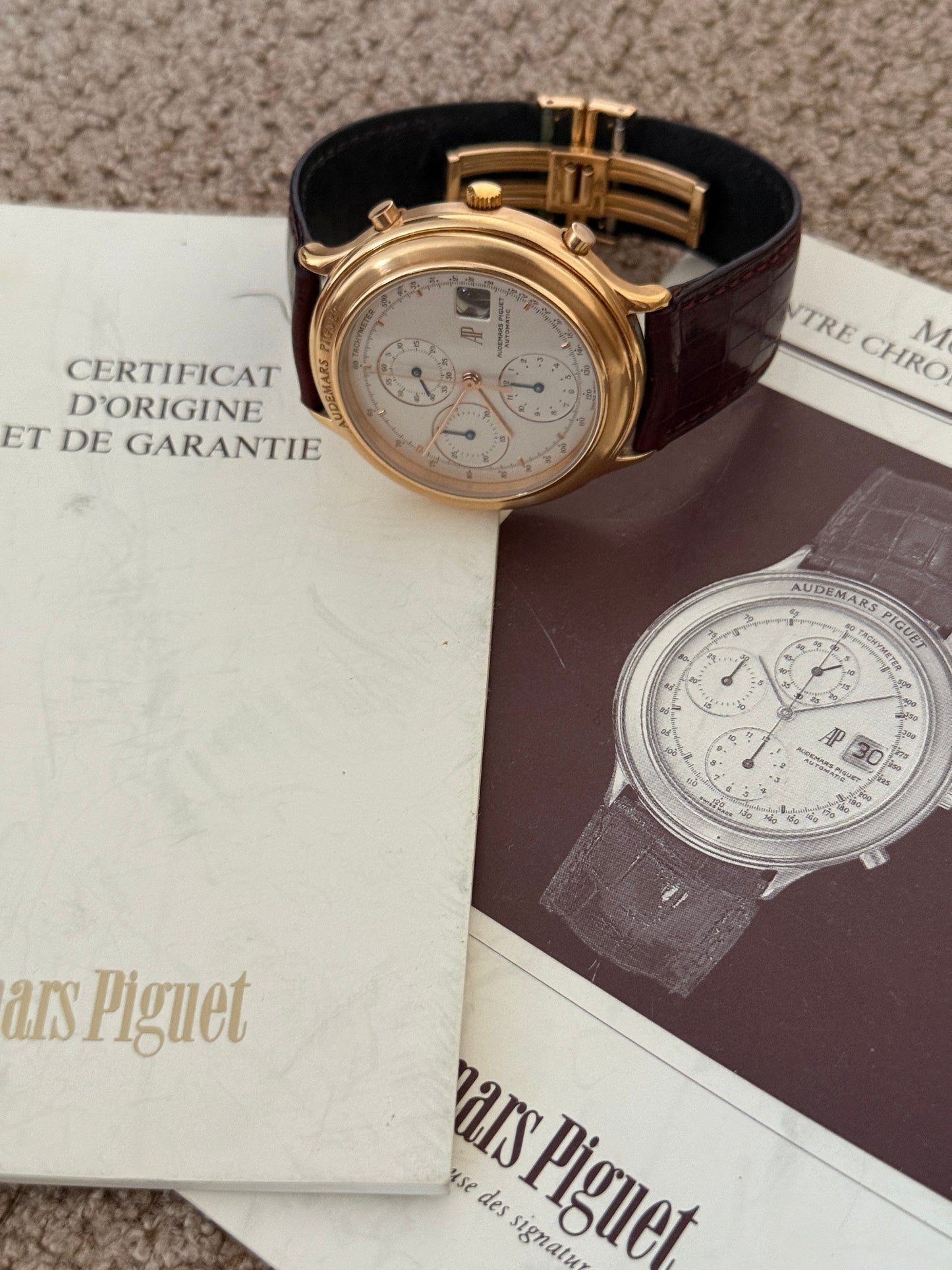 Audemars Piguet Huitième Rose Gold - with Papers
