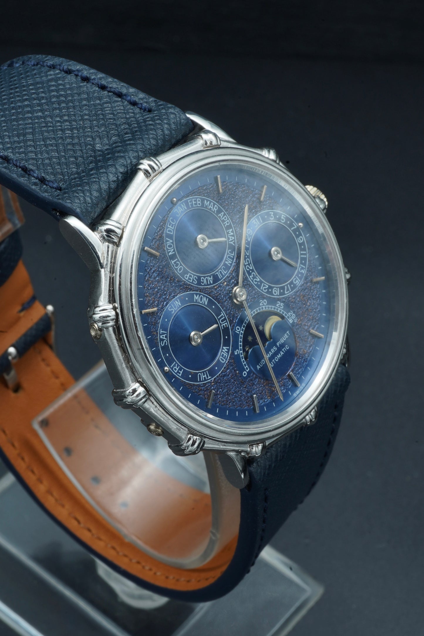 Audemars Piguet Quantième Perpétual 5561PT Extract