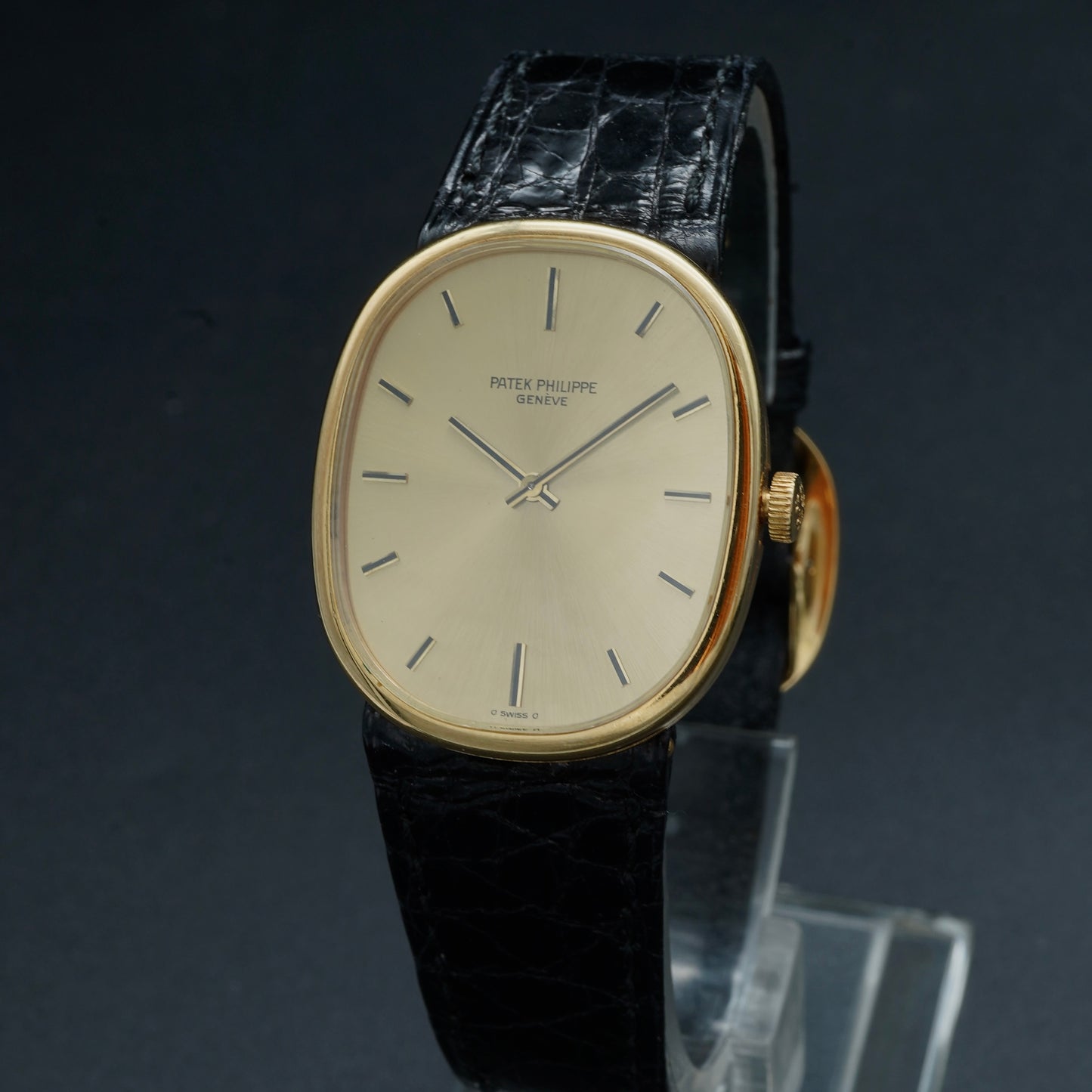 Patek Philippe Ellipse ref. 3848 - Gold dial