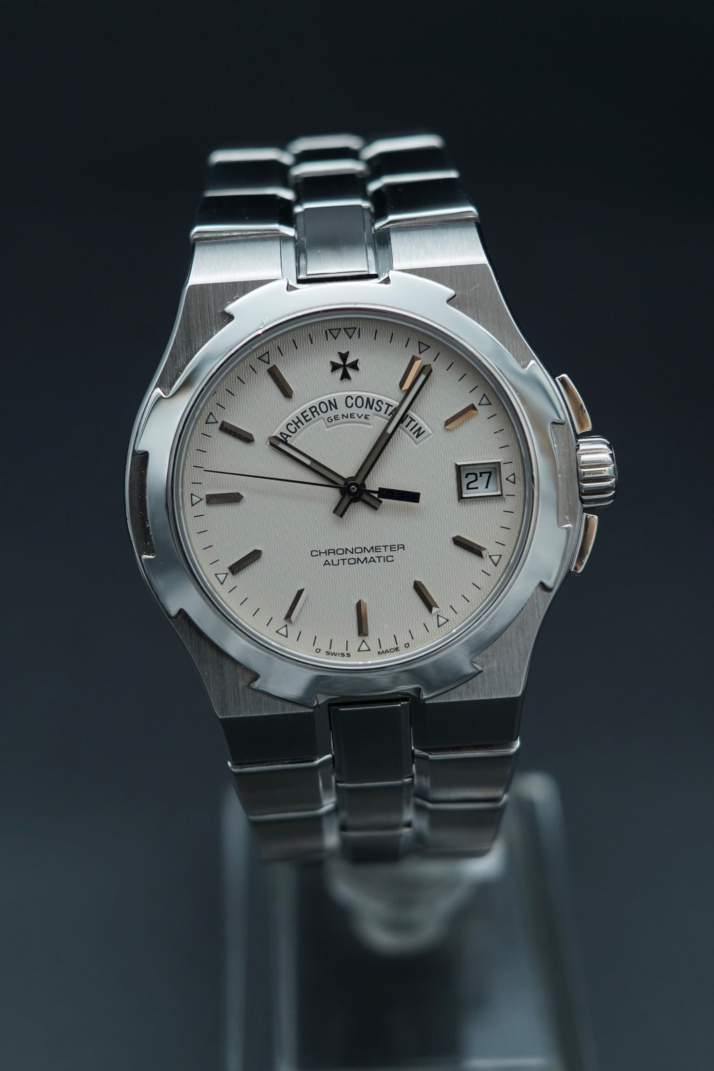 Vacheron Constantin Overseas 42040 - White dial