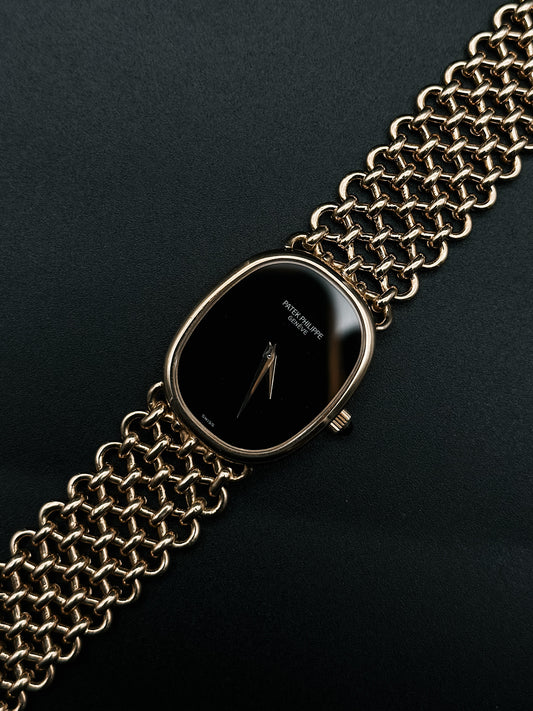 Patek Philippe ref. 4226 - Onyx dial - Gold