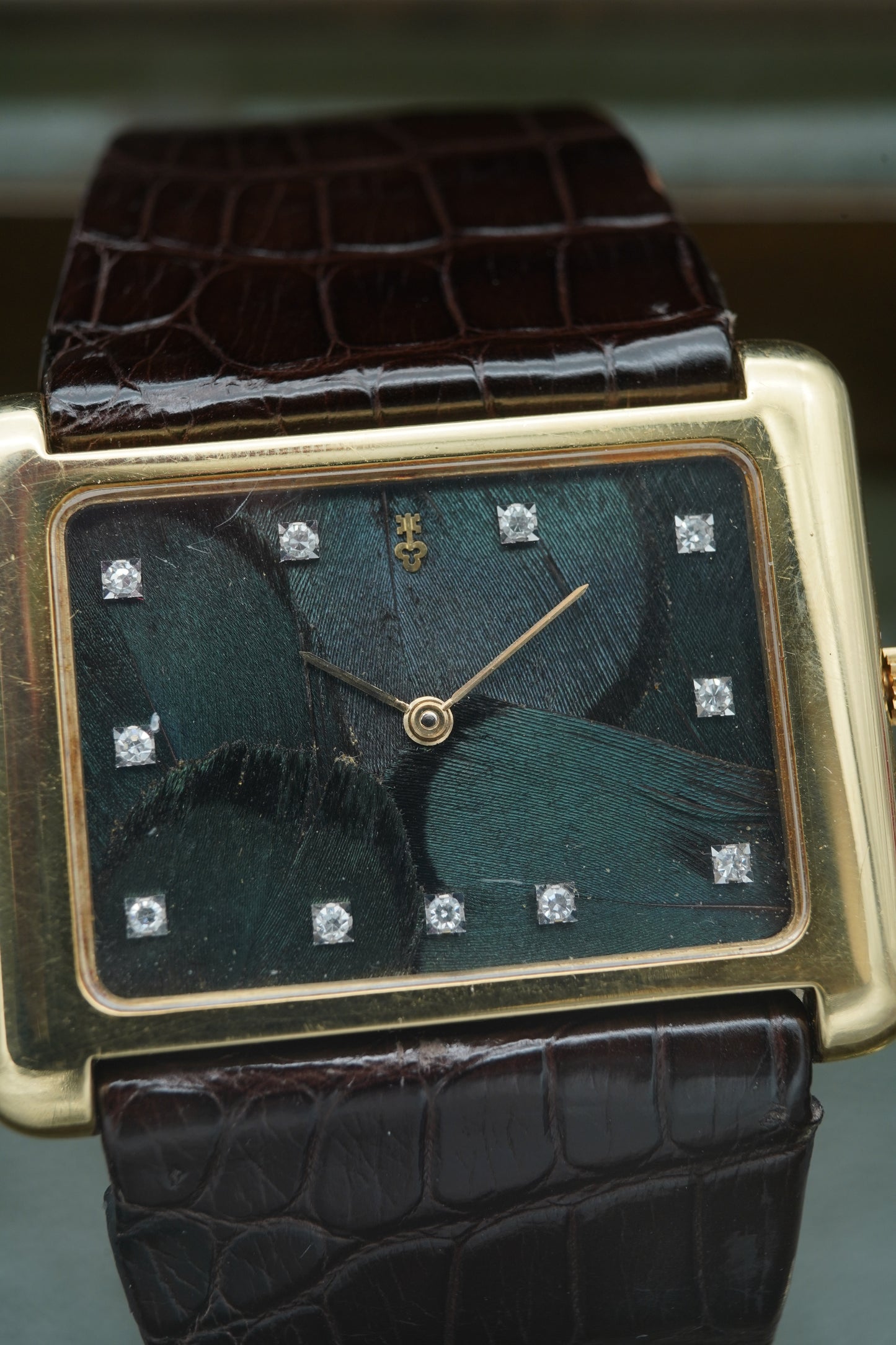 Corum Buckingham Feather with diamonds