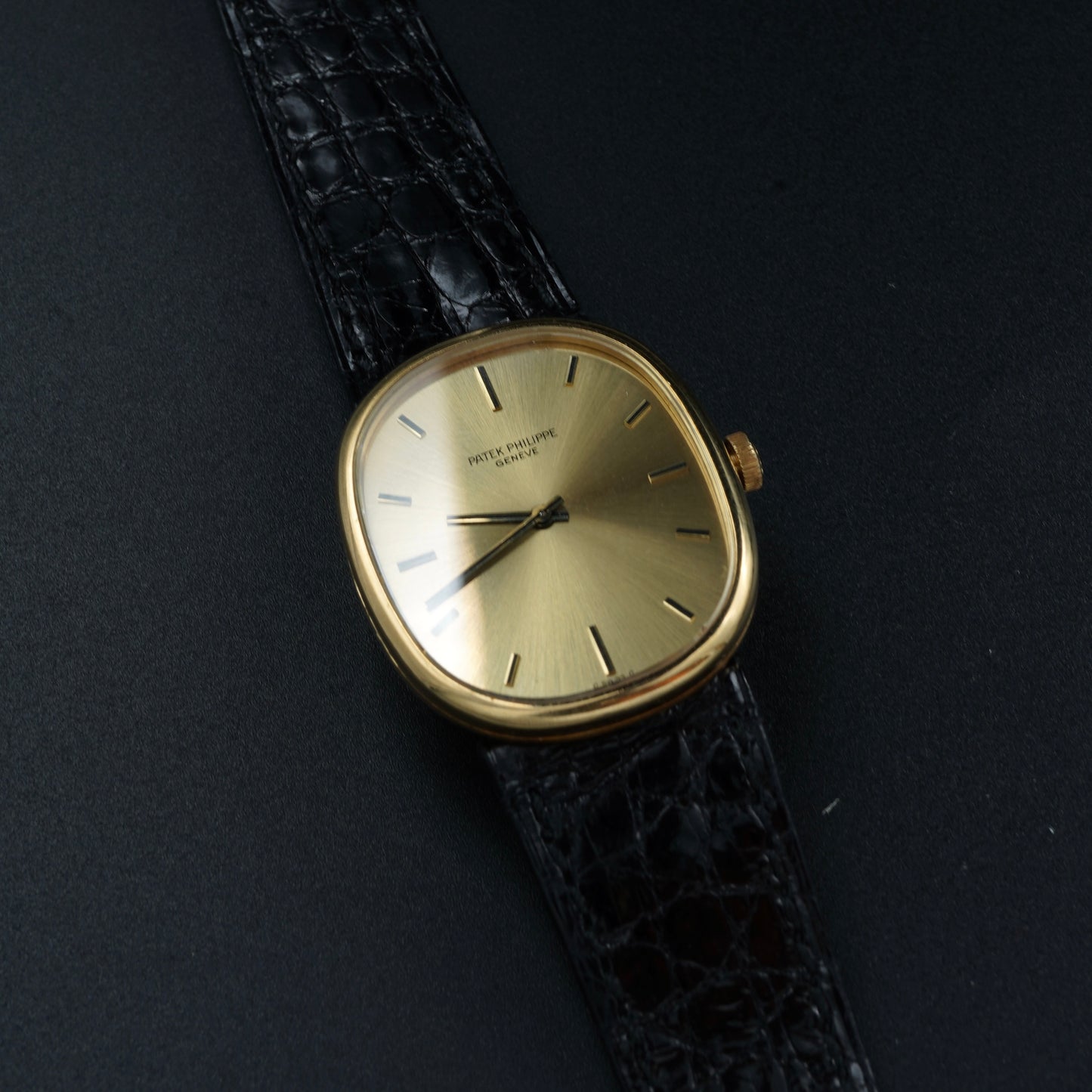 Patek Philippe Ellipse ref. 3848 - Gold dial