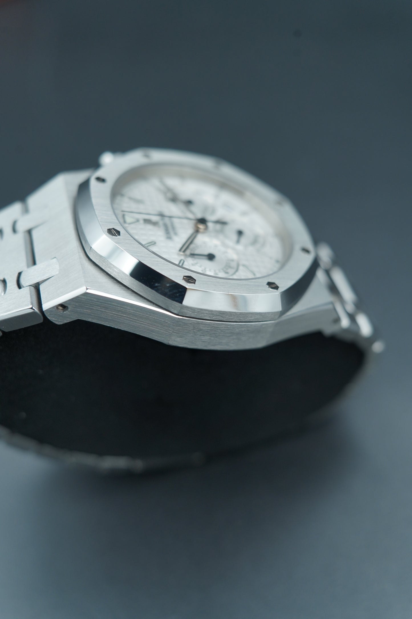Audemars Piguet Royal Oak Ref. 25860 "Kasparov" - White Dial