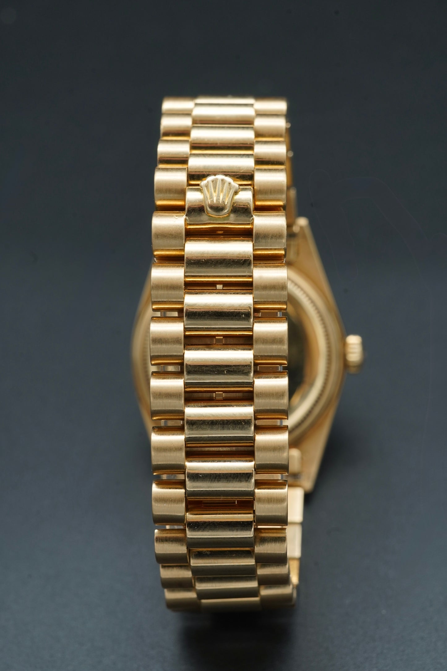 Rolex Day-Date 1803 Oxblood with diamonds