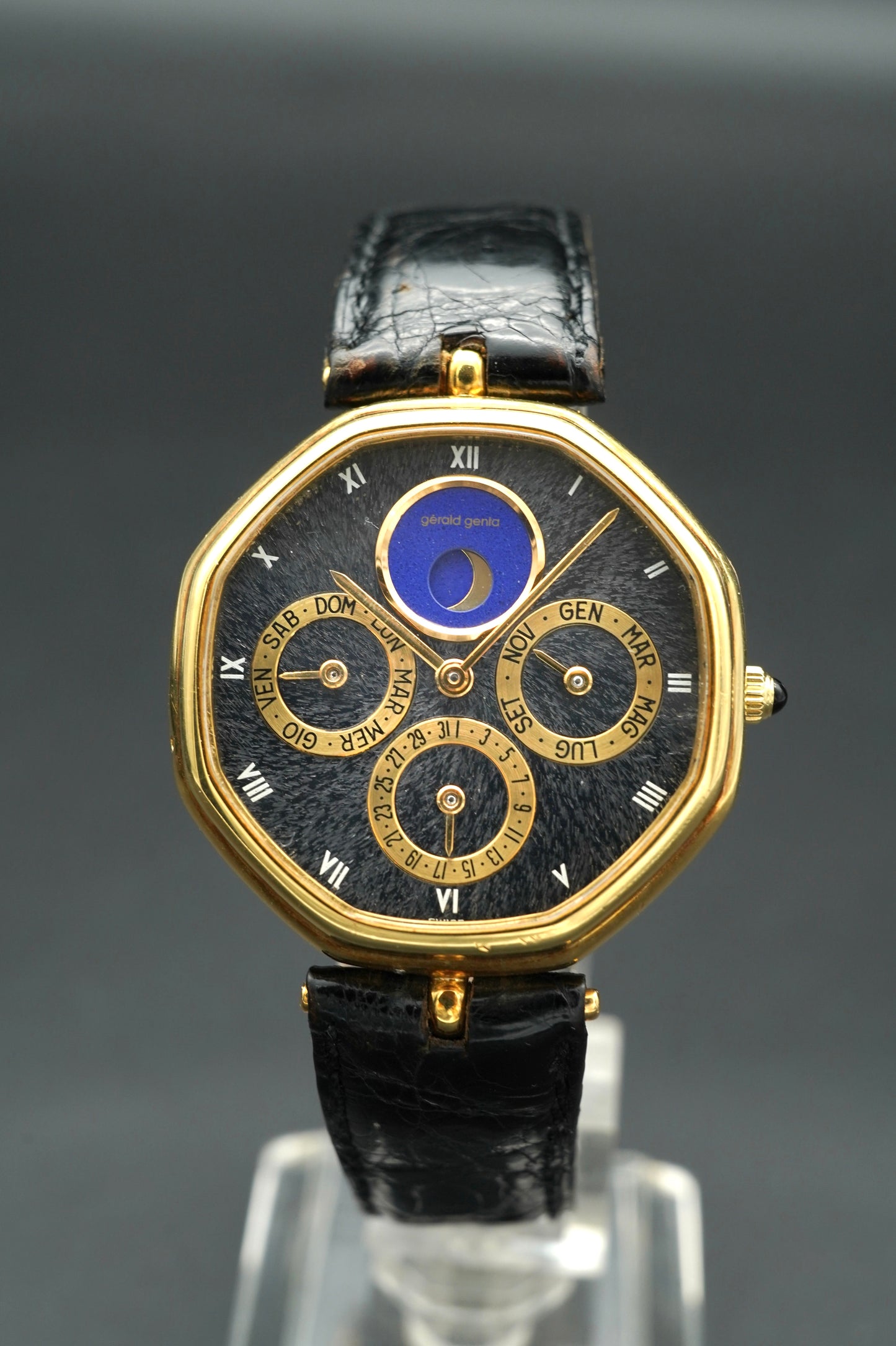 Gerald Genta Perpetual Calendar Moonphase - Gold 18kt Amazing dial
