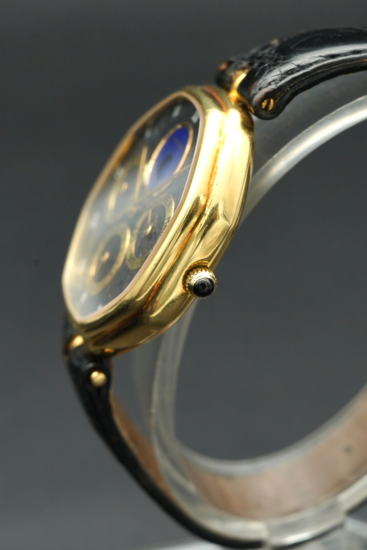 Gerald Genta Perpetual Calendar Moonphase - Gold 18kt Amazing dial