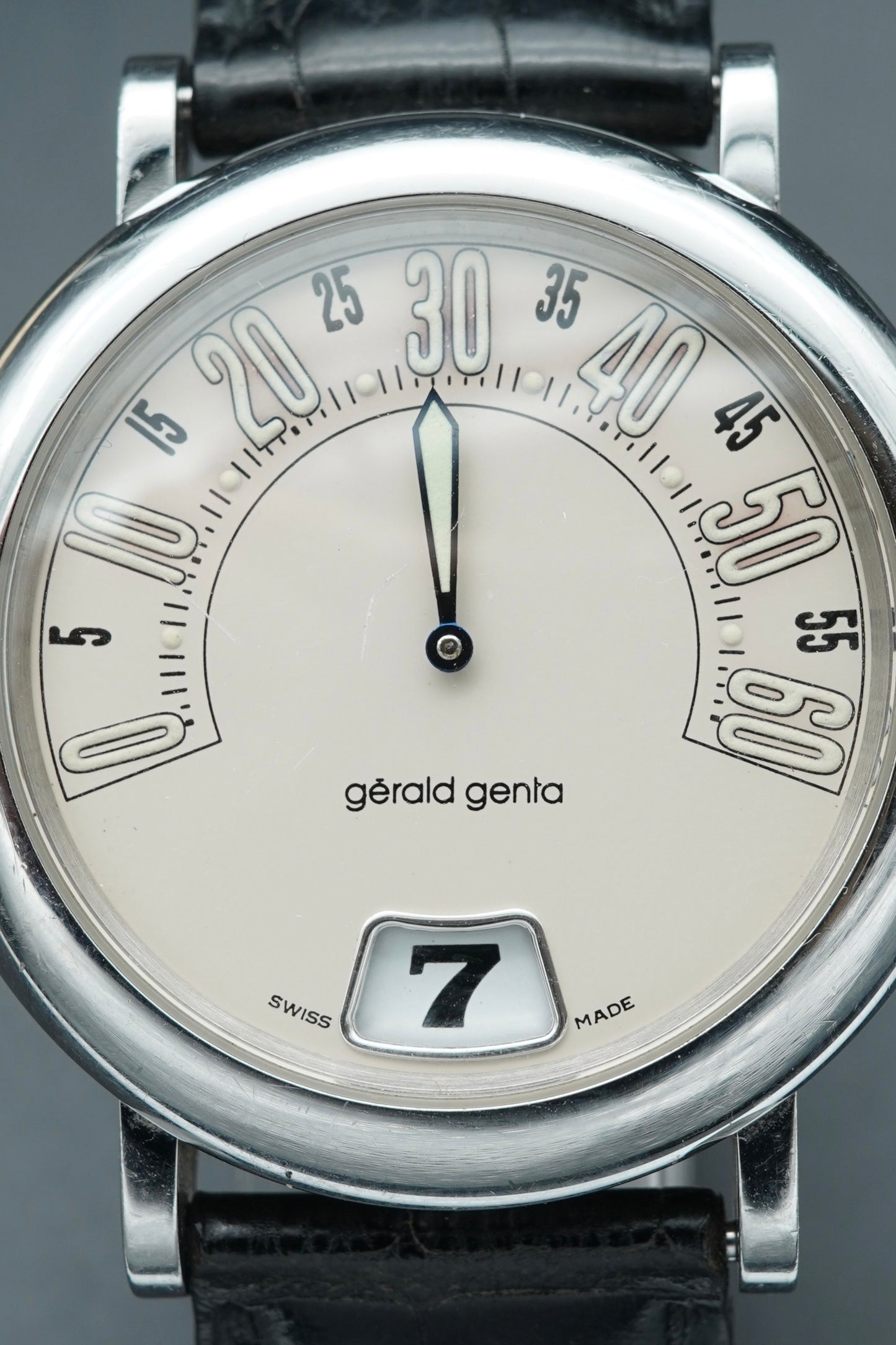 Gerald Genta Jumping Hours G.3634