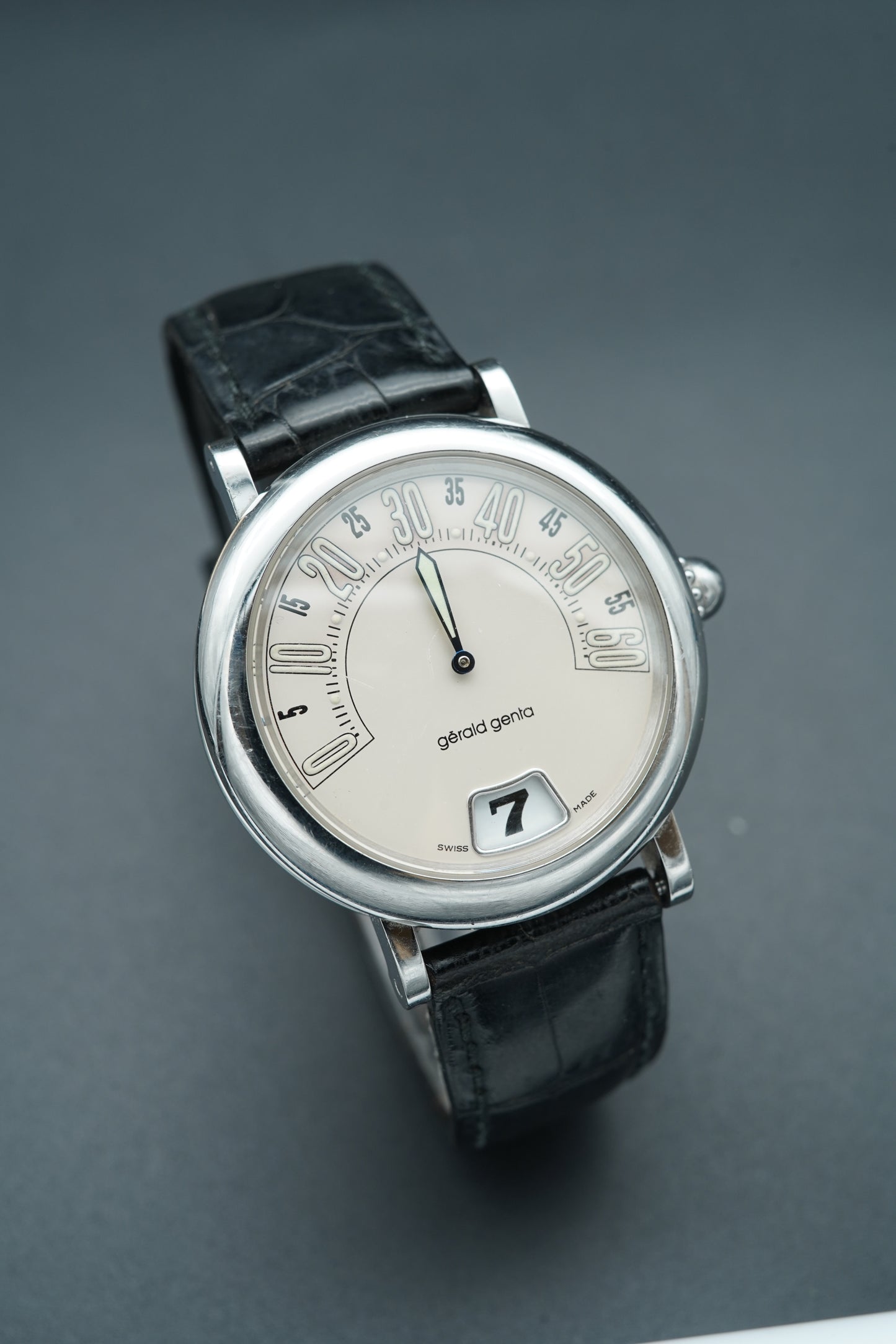 Gerald Genta Jumping Hours G.3634