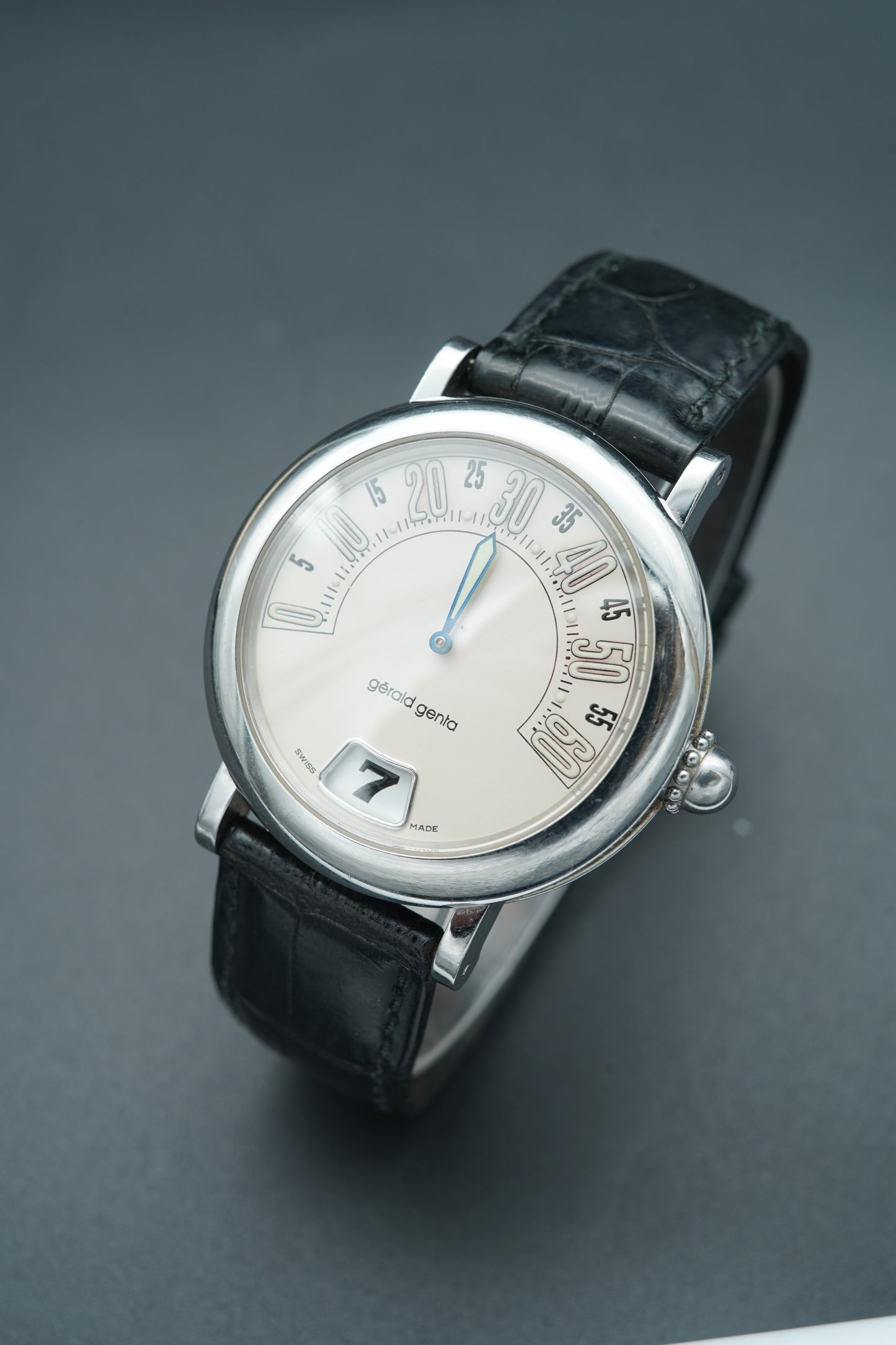 Gerald Genta Jumping Hours G.3634