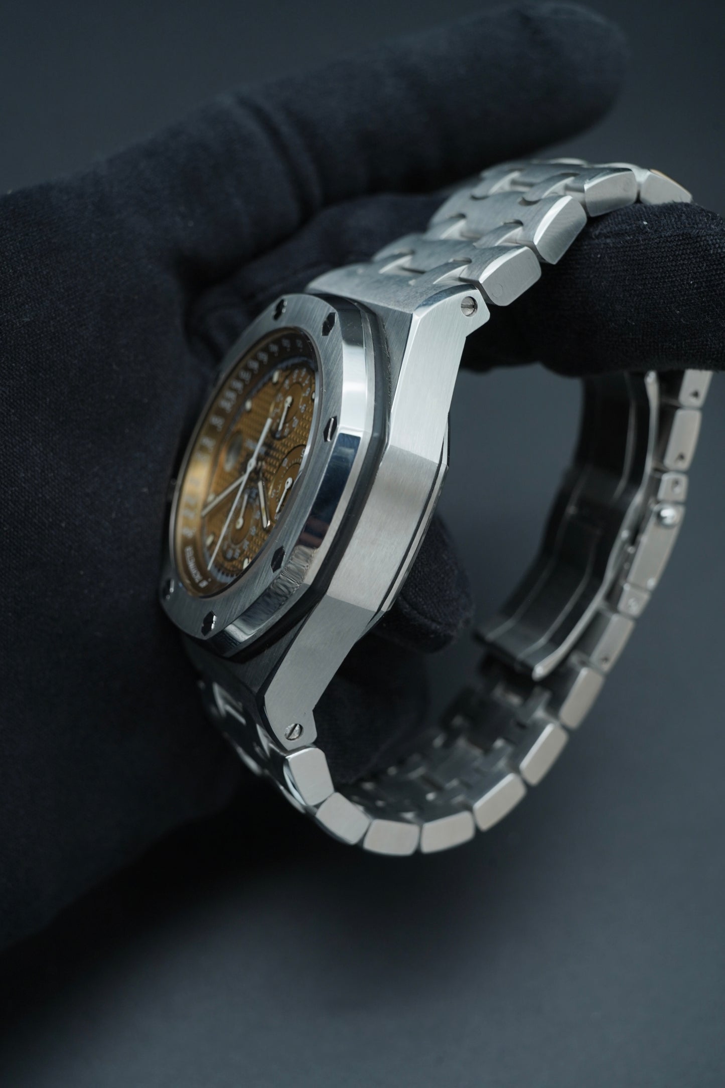 Audemars Piguet Royal Oak Offshore 25721ST Tropical