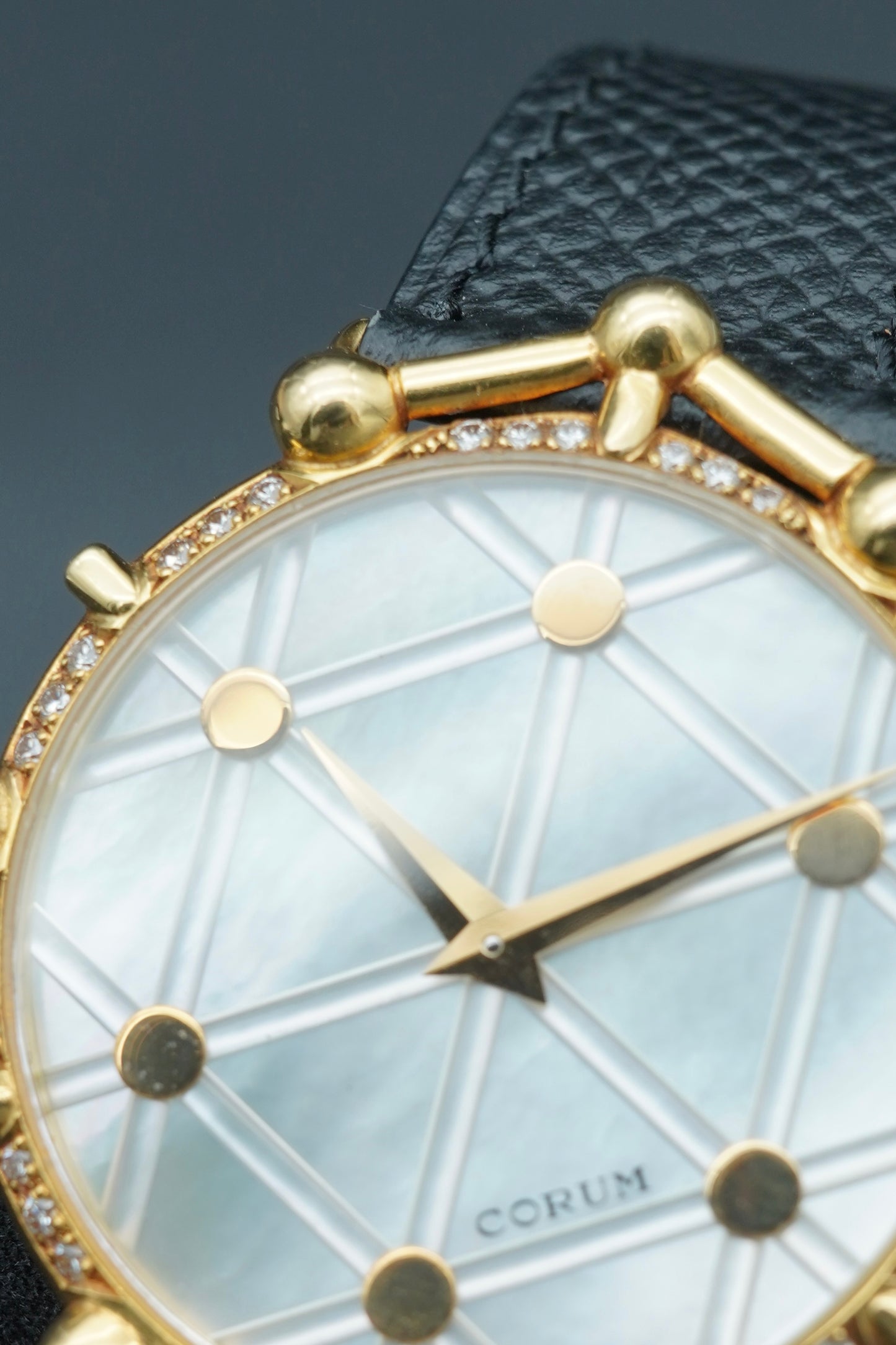 Corum Atomium MOP dial 50.320.65