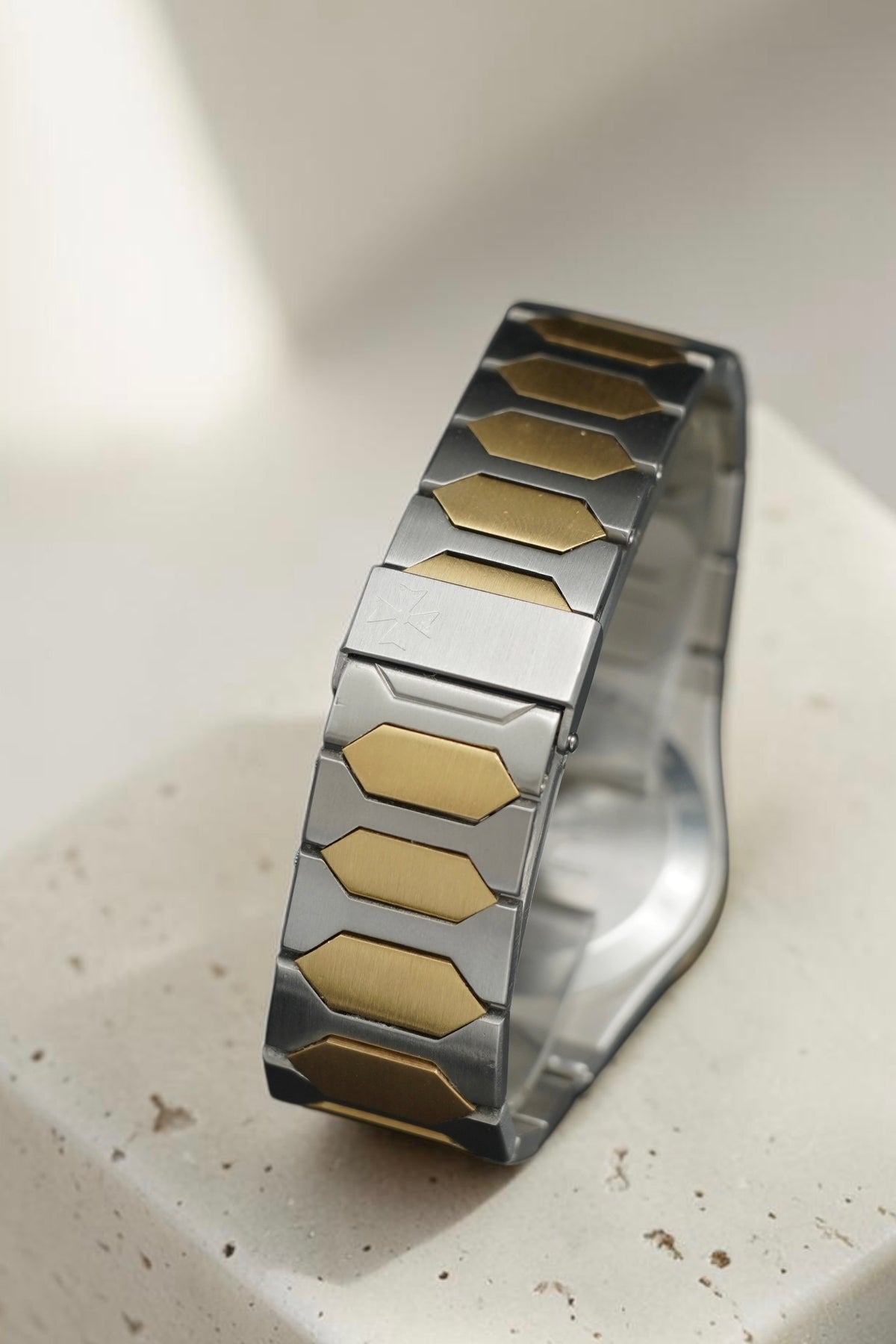Vacheron Constantin 222 - 46003