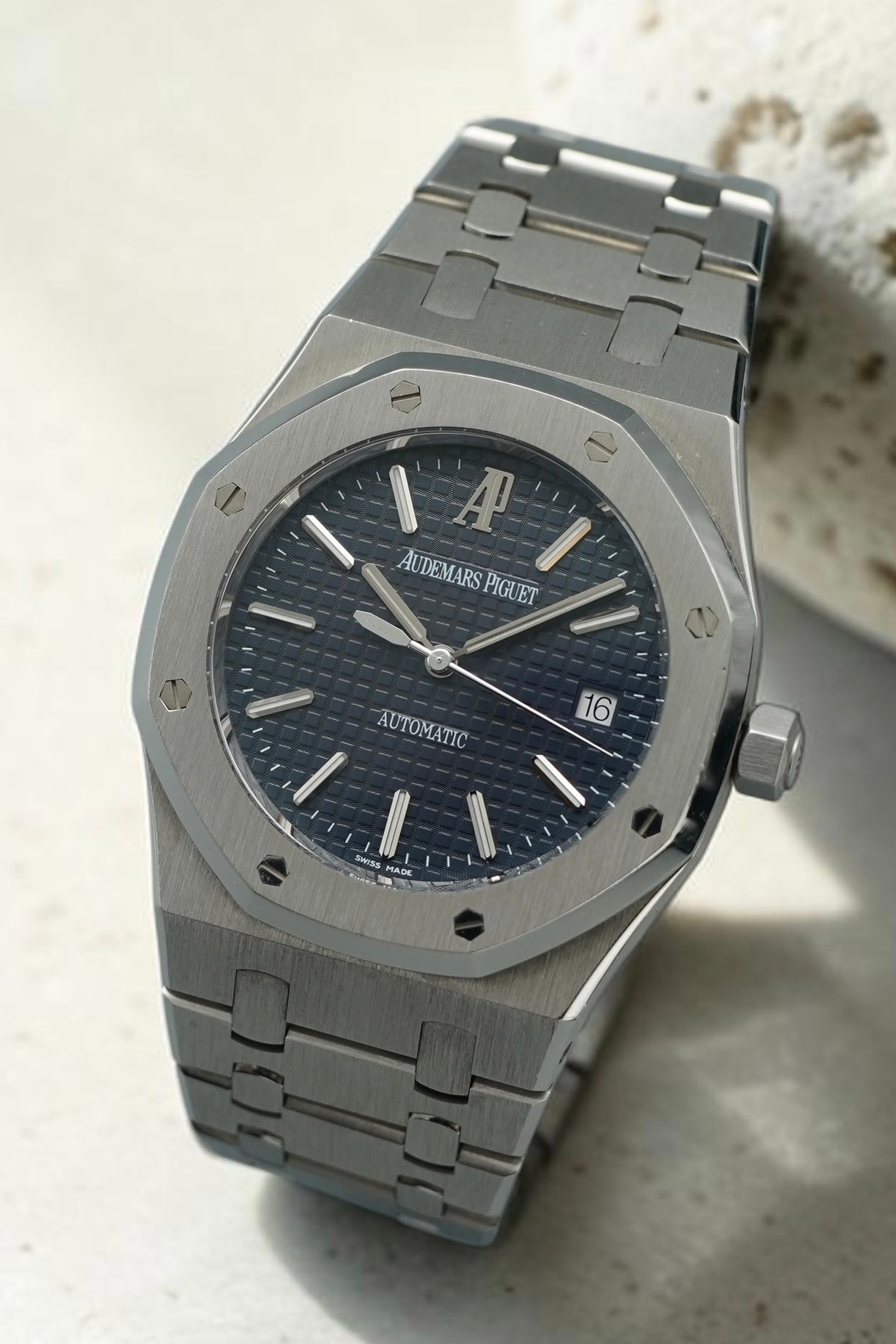 Audemars Piguer Royal Oak 15300 - Blue dial