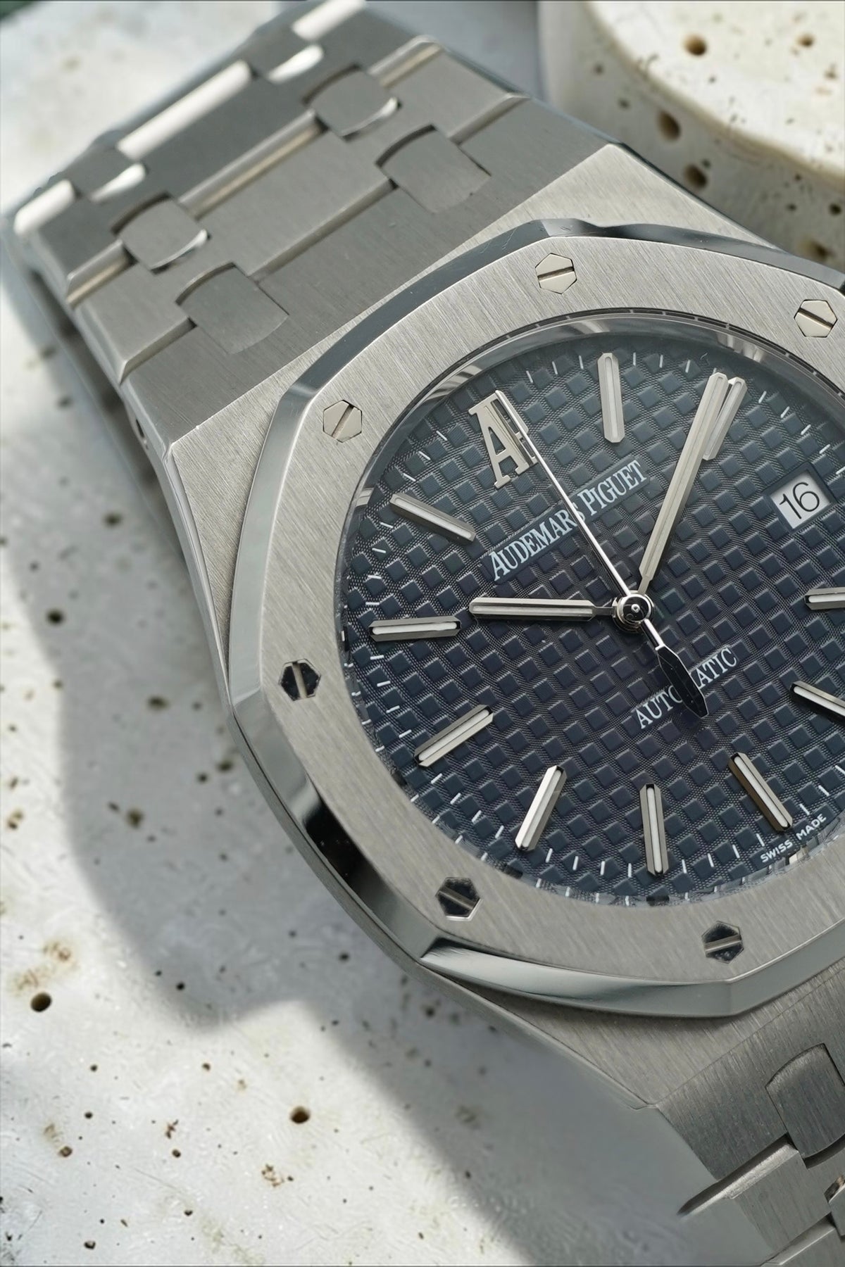 Audemars Piguer Royal Oak 15300 - Blue dial