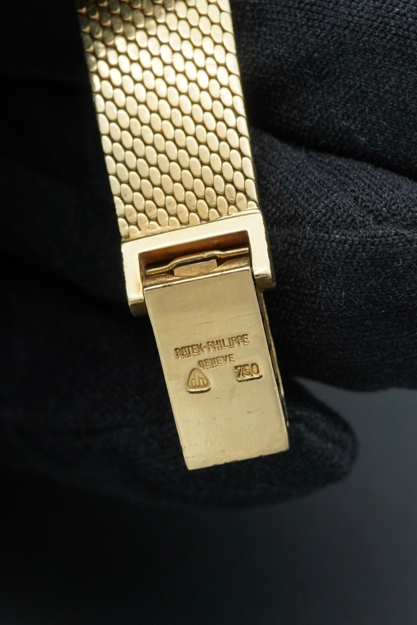 Patek Philippe Ellipse Lady Hausmann&Co. 4132/1