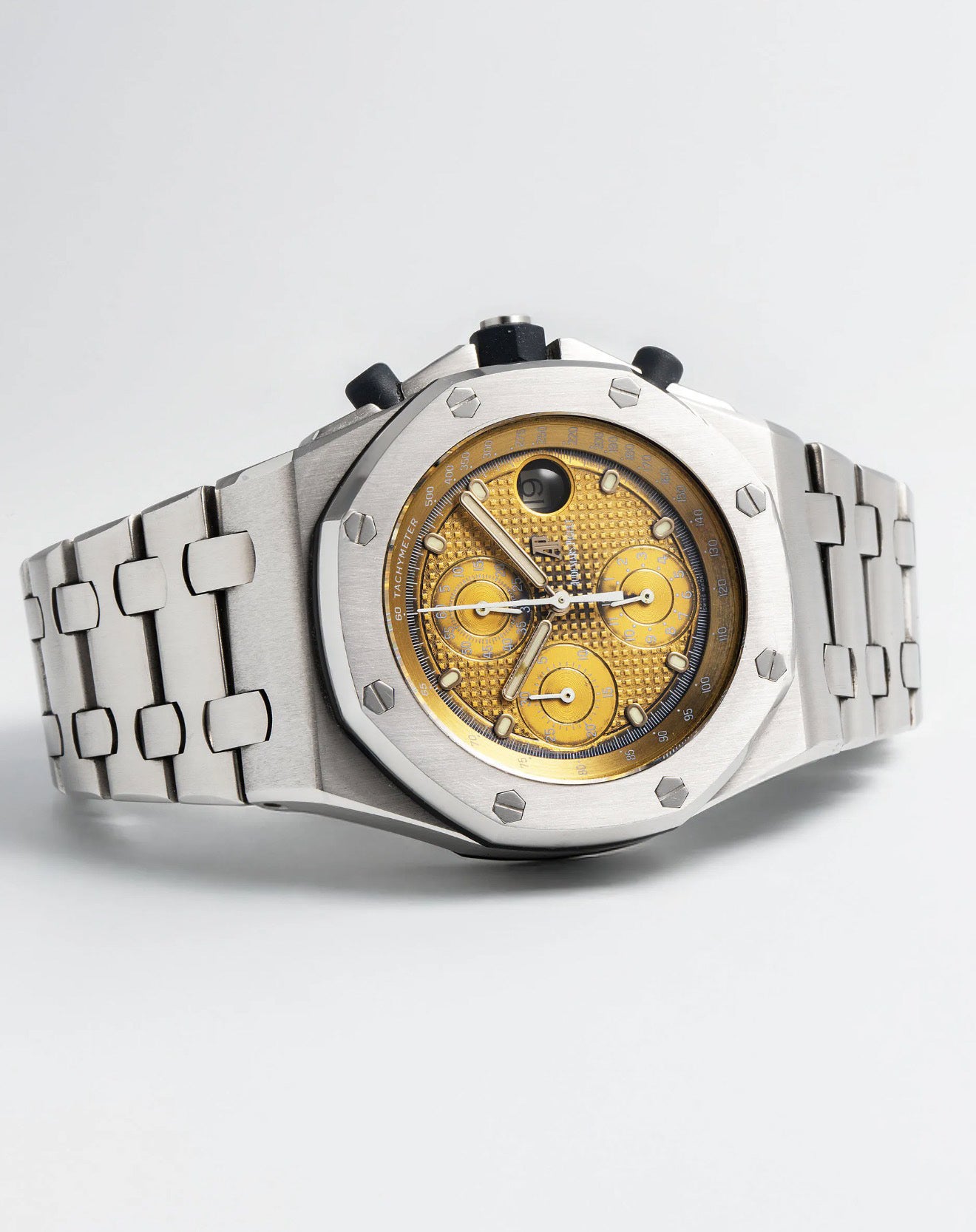 Audemars Piguet Royal Oak Offshore 25721ST Tropical