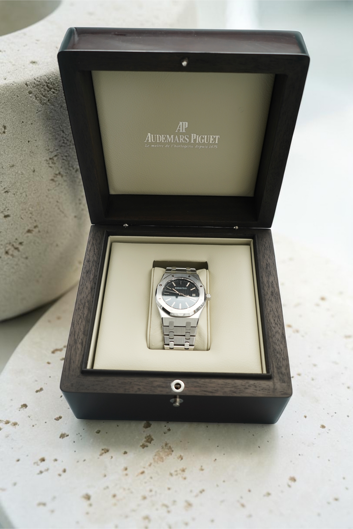 Audemars Piguet Royal Oak 15300ST - Black dial