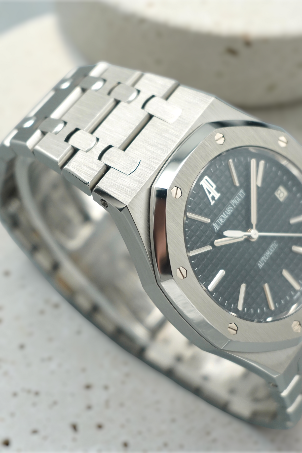 Audemars Piguet Royal Oak 15300ST - Black dial