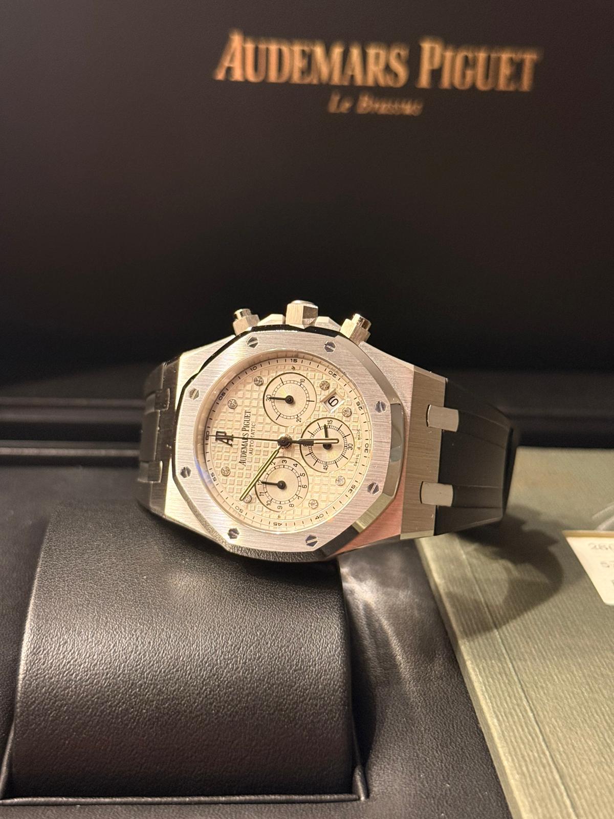 Audemars Piguet Royal Oak Chronograph 26022BC