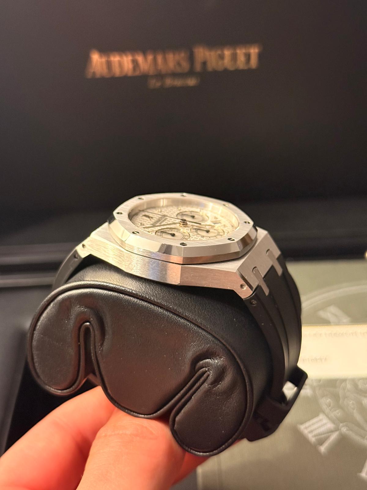 Audemars Piguet Royal Oak Chronograph 26022BC