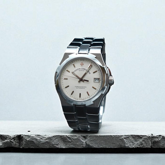 Vacheron Constantin Overseas 42040 - White dial