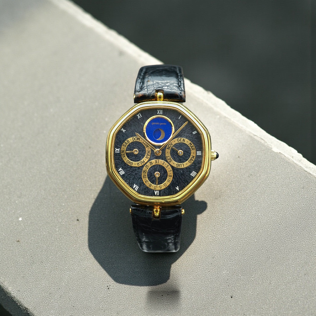 Gerald Genta Perpetual Calendar Moonphase - Gold 18kt Amazing dial