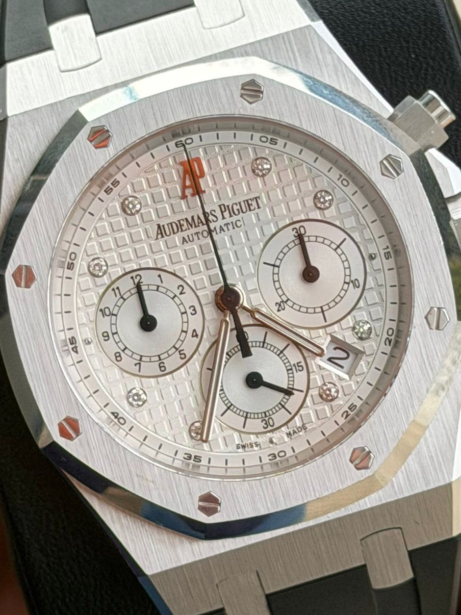 Audemars Piguet Royal Oak Chronograph 26022BC